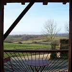 La Ferme Du Bascou לינה וארוחת בוקר