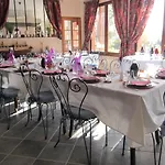 La Ferme Du Bascou לינה וארוחת בוקר