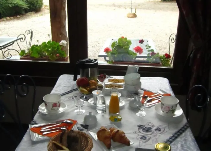 La Ferme Du Bascou 3* Madiere